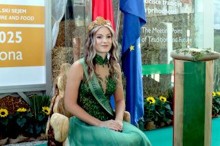 Gozdarska kraljica 2025